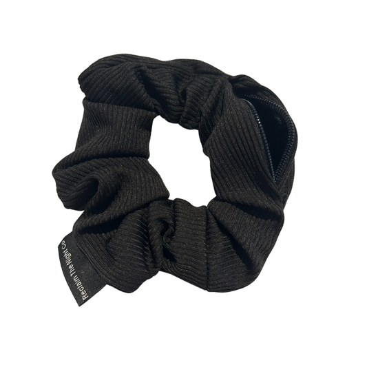 Scrunchie with hidden zipper compartment